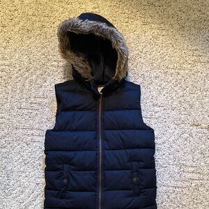 Janie and Jack Size 7-8 Navy Puffer Vest. Unisex